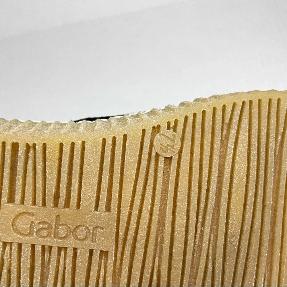 Gabor Platform Shootie - Picture 15 of 15